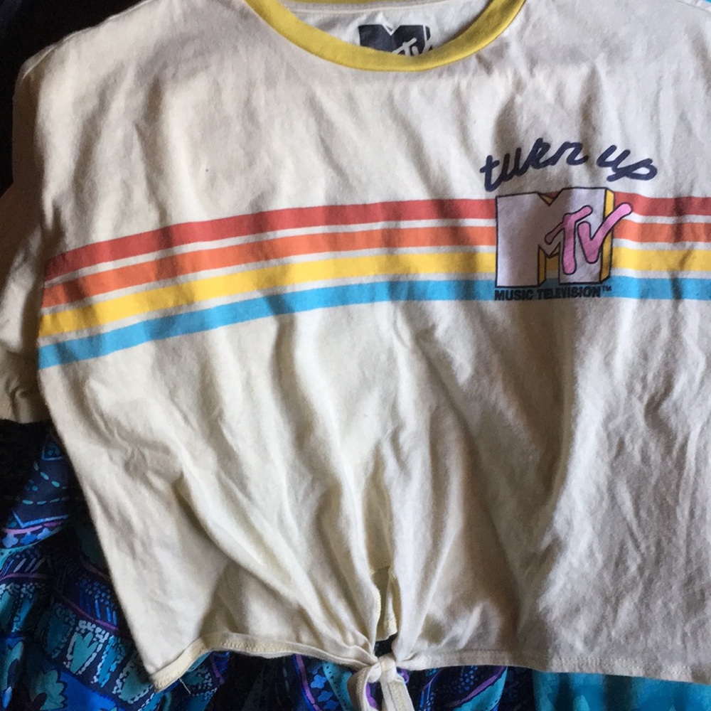 MTV shirt